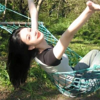 谜一样的双眼 电影封面