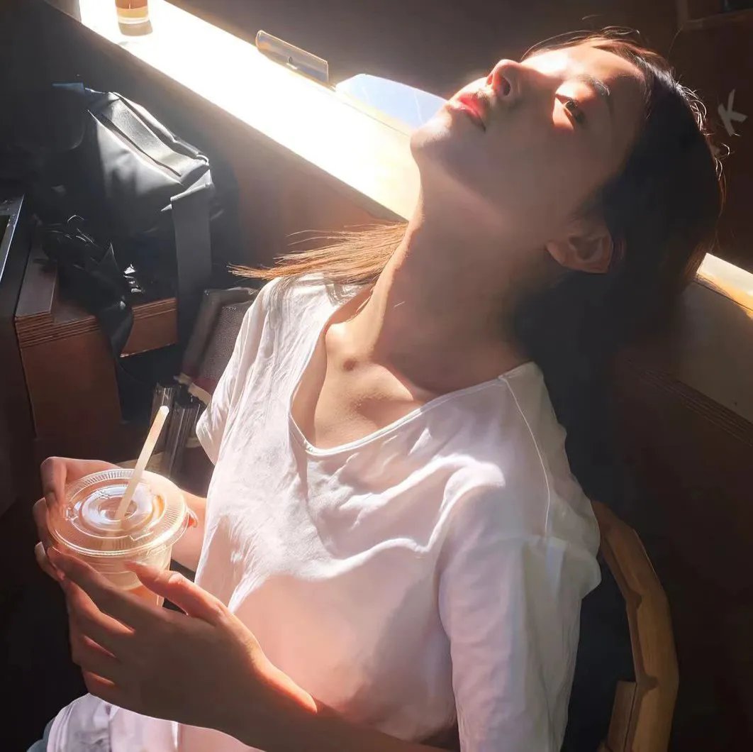 致我们单纯的小美好 剧集封面